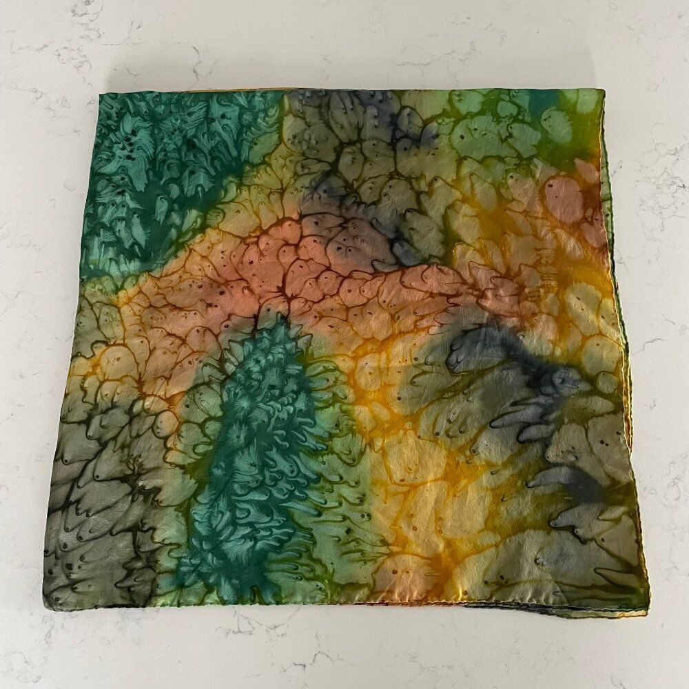 Vintage Multicolor Tie Dye Rolled Edges 35" x 35" Scarf Grn Yel Navy OS no tags